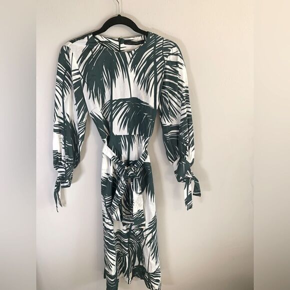 Zara Green Tropical Floral  Resortwear Maxi Dress size M - Picture 1 of 11